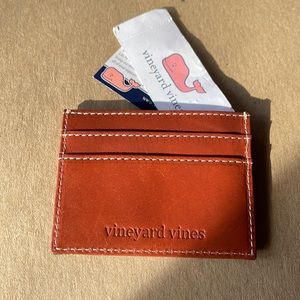 Vineyard Vines card wallet with woody and tree.